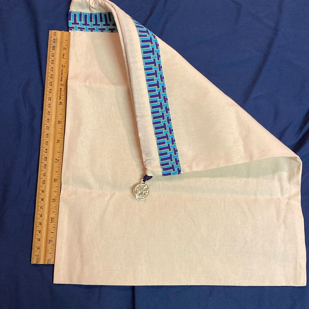 Tory Burch shoebag never used